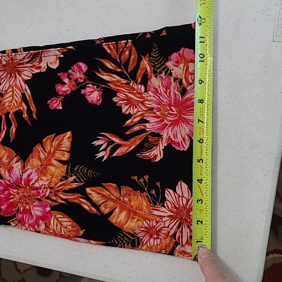 No Boundaries Black Floral Corduroy Pullon Flare Pants size XXL (19) - Picture 9 of 10